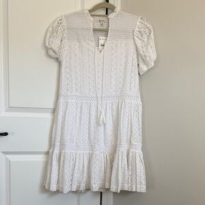Versona White Textured Lace Lined Dress
